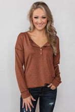 Load image into Gallery viewer, Bailey button down long sleeve
